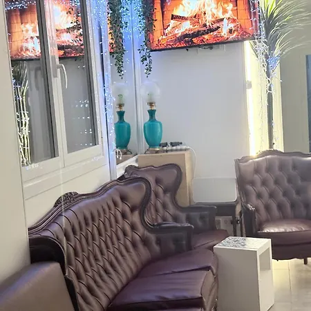 Magnifica Проживание в семье *